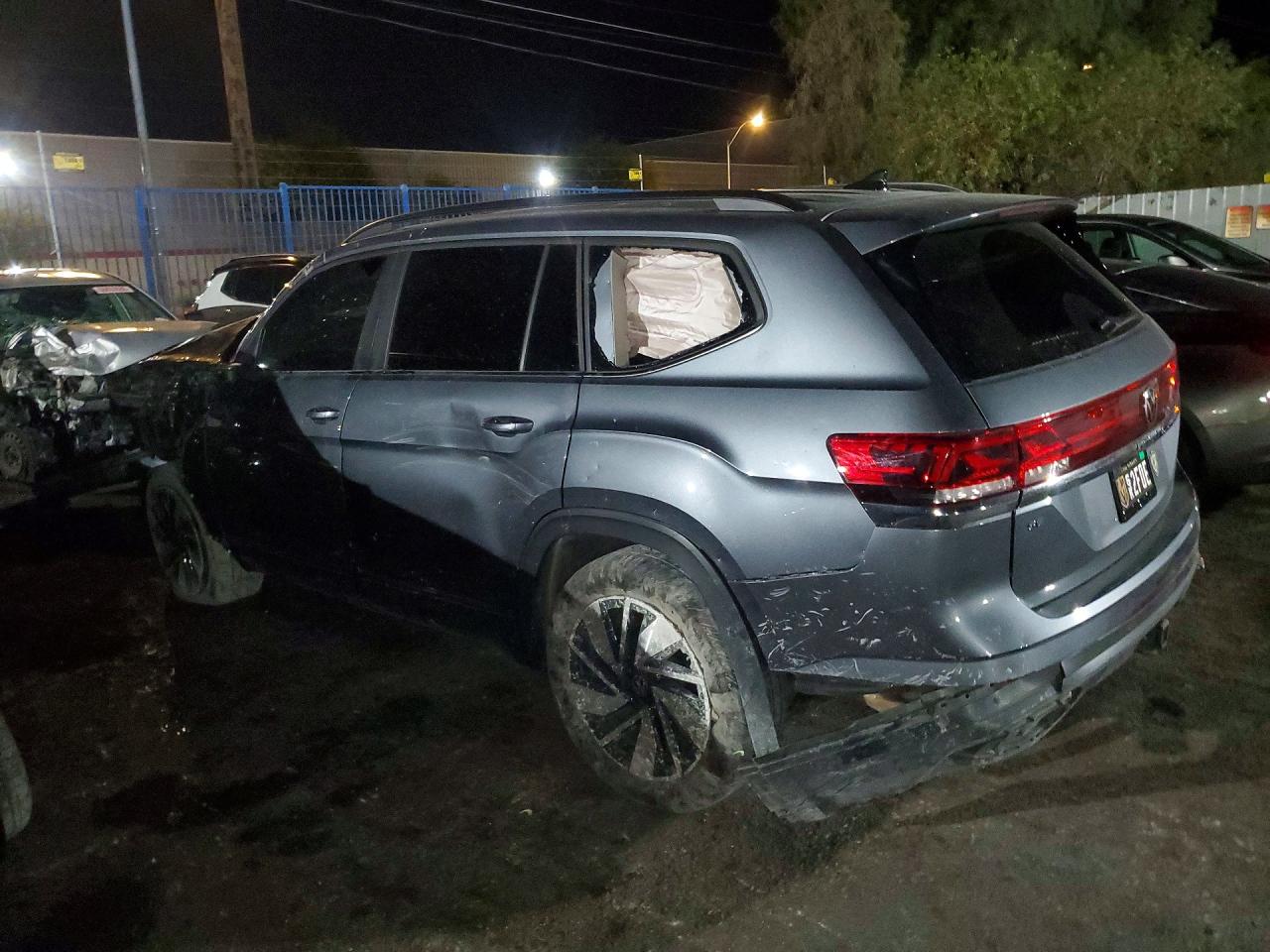 2024 VOLKSWAGEN ATLAS SE — снимка 2