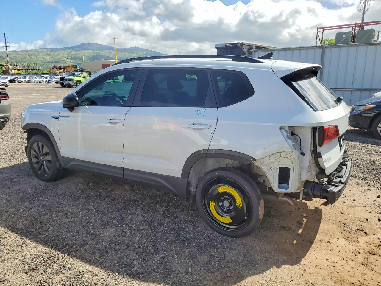 2024 VOLKSWAGEN TAOS S — снимка 2