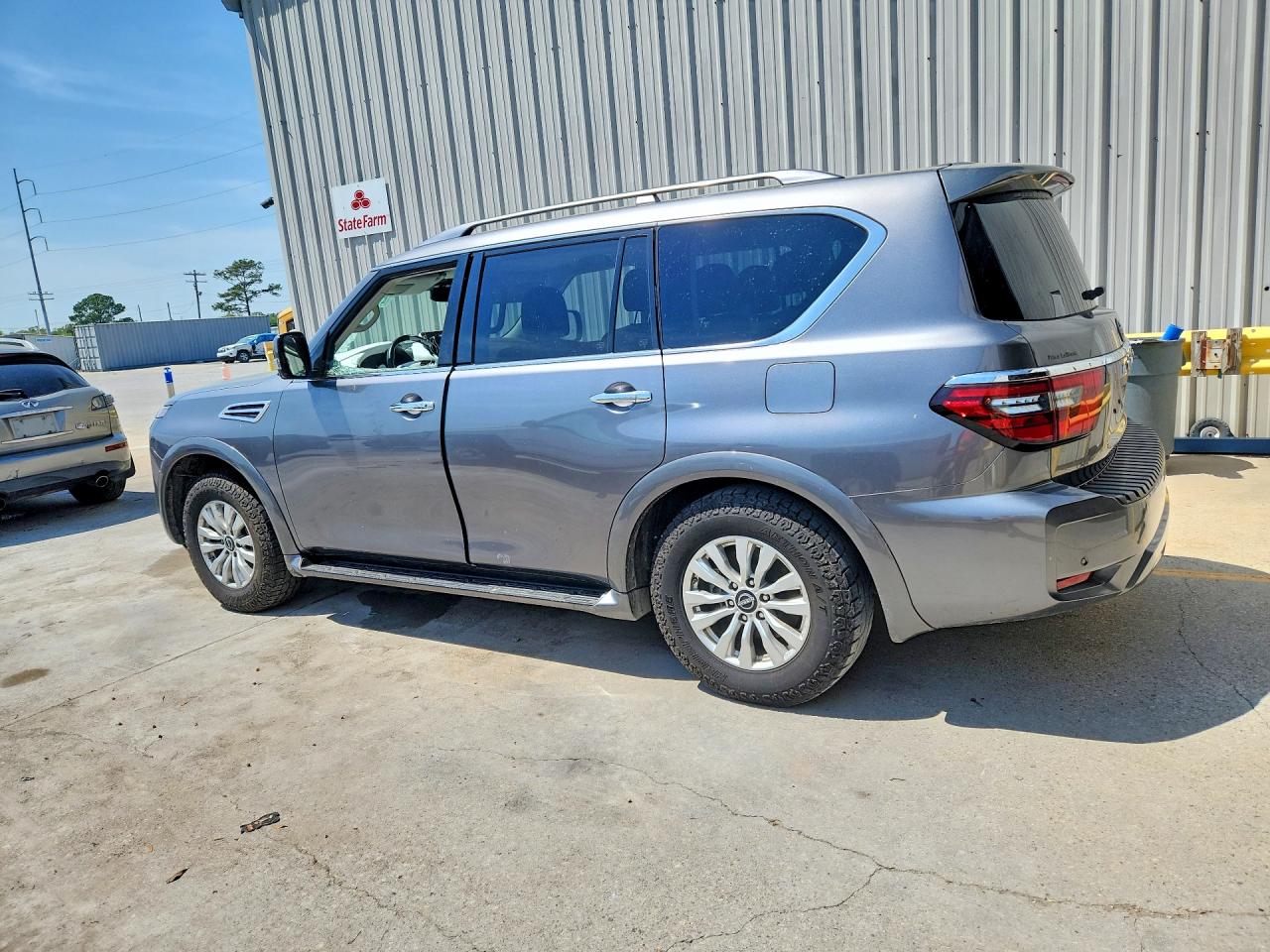 2023 NISSAN ARMADA SV — снимка 2