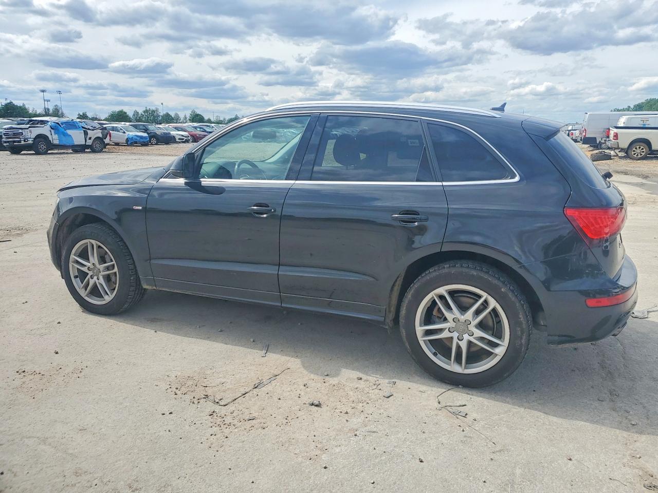 2013 AUDI Q5 PREMIUM PLUS — снимка 2