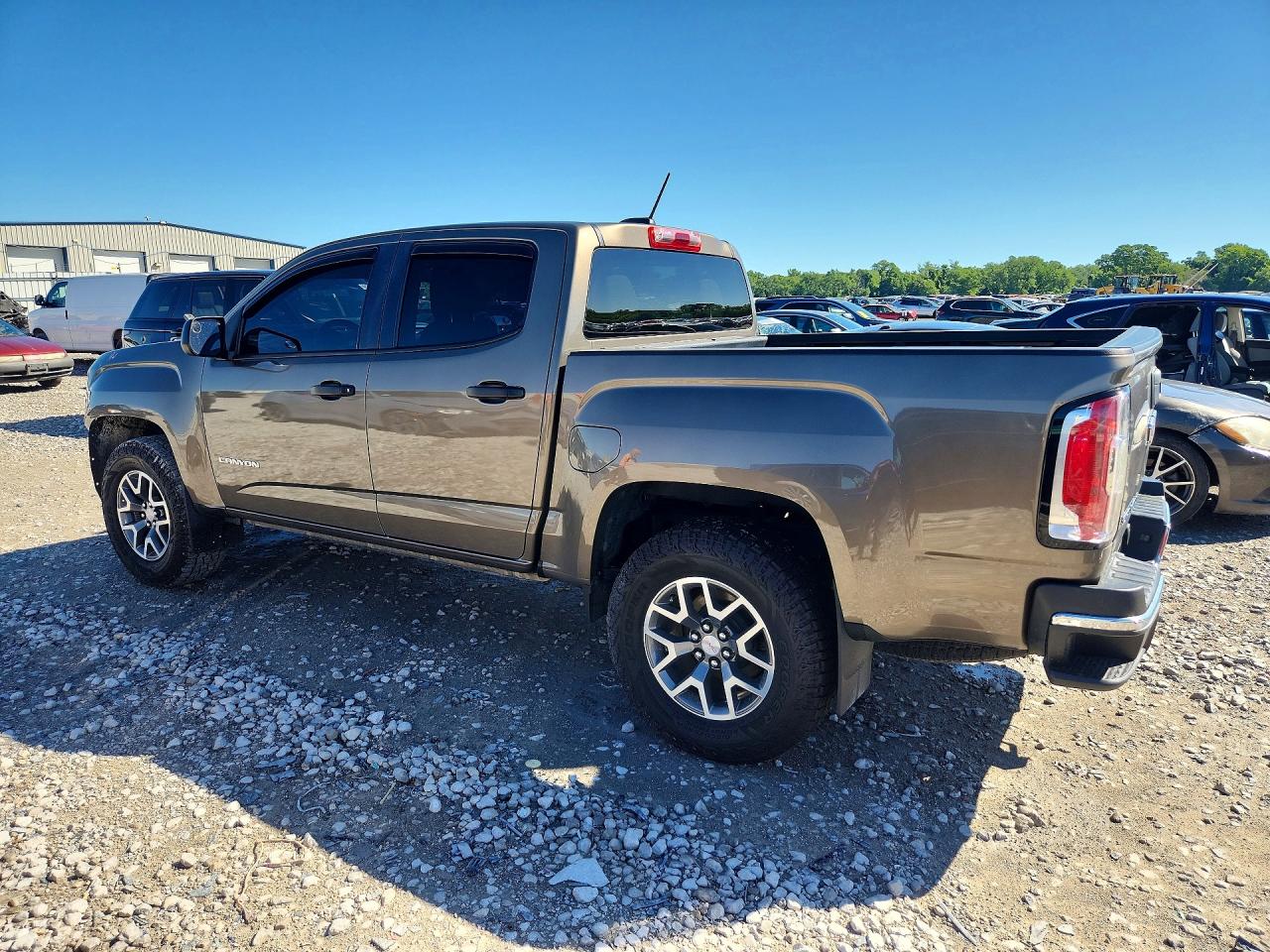 2016 GMC CANYON — снимка 2