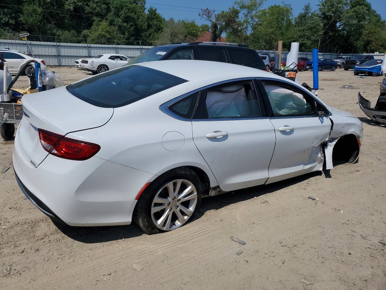 2016 CHRYSLER 200 — снимка 3
