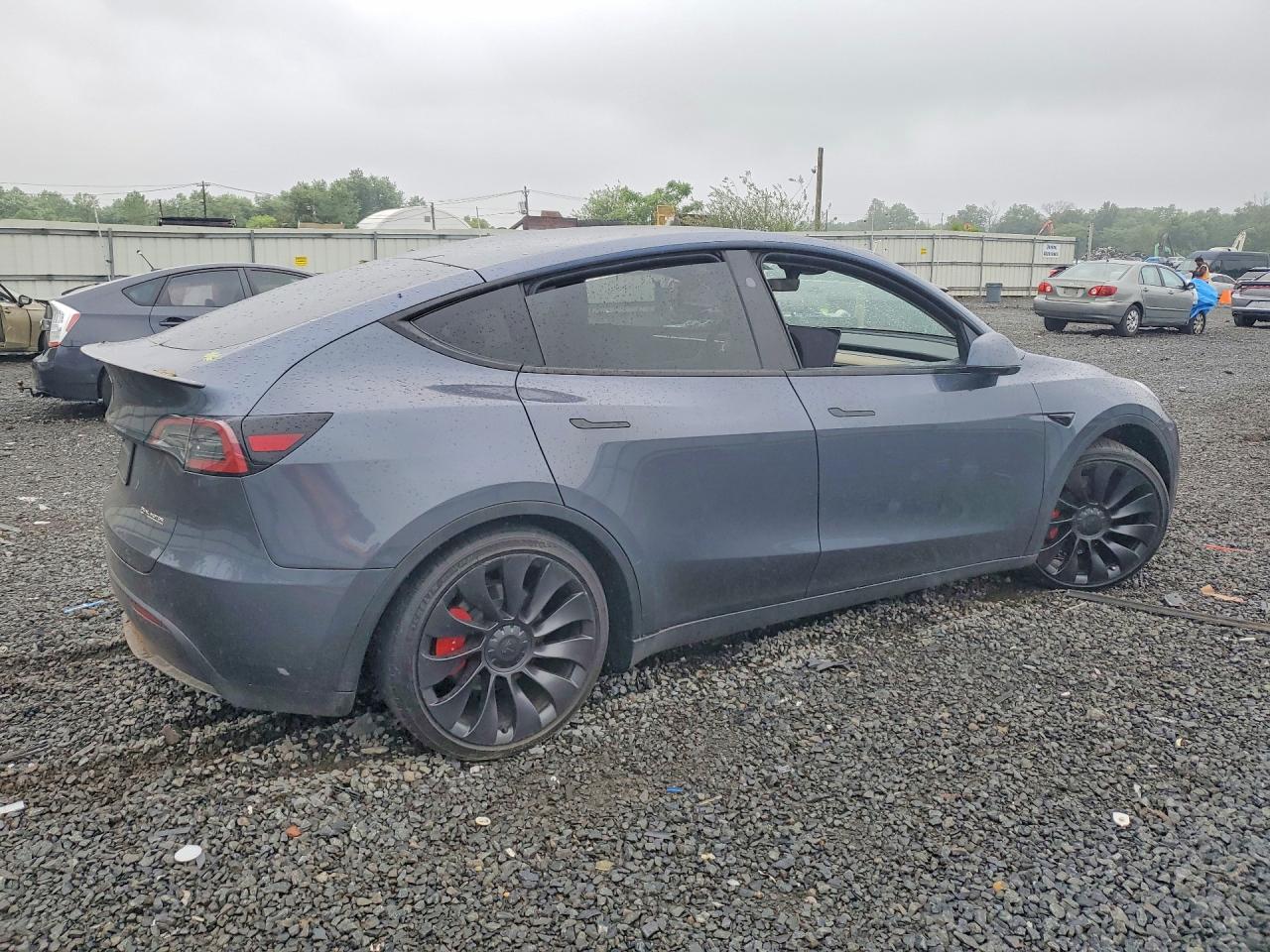 2023 TESLA MODEL Y — снимка 3