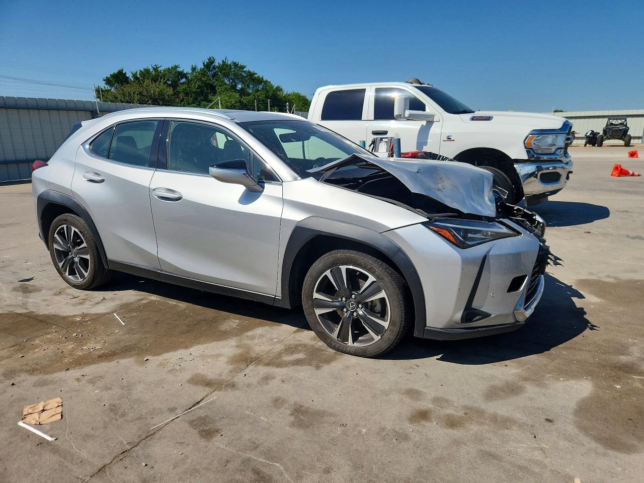 2019 LEXUS UX 200 — снимка 4