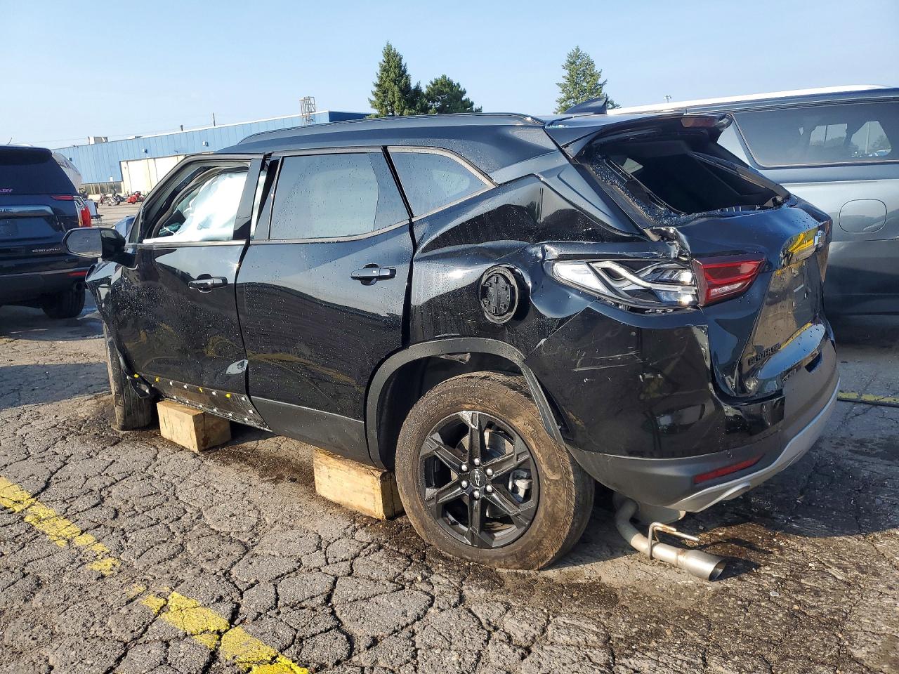 2024 CHEVROLET BLAZER 2LT — снимка 2