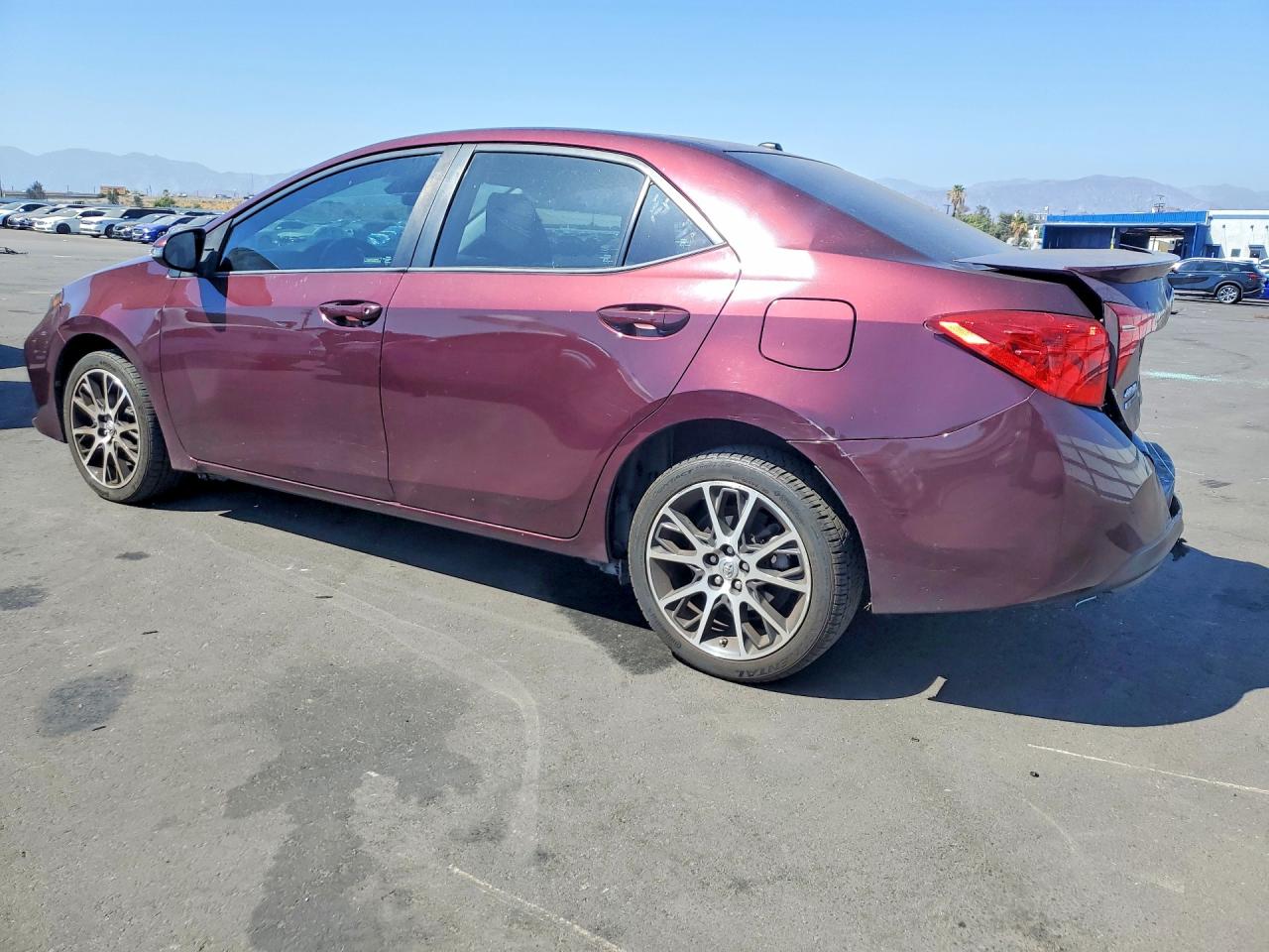 2017 TOYOTA COROLLA 50TH ANNIVERSARY SPECIAL EDITION — снимка 2