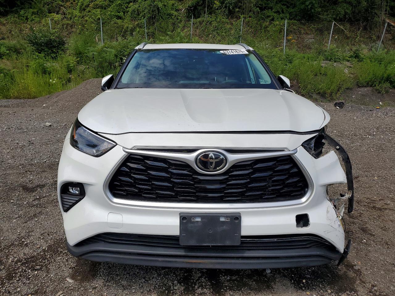 2022 TOYOTA HIGHLANDER XLE — снимка 5