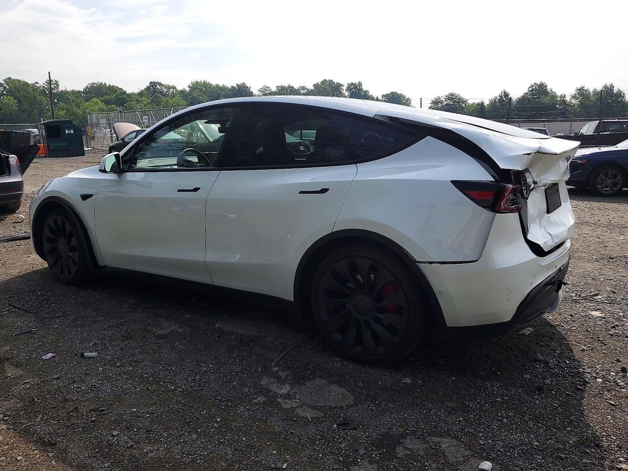 2022 TESLA MODEL Y — снимка 2