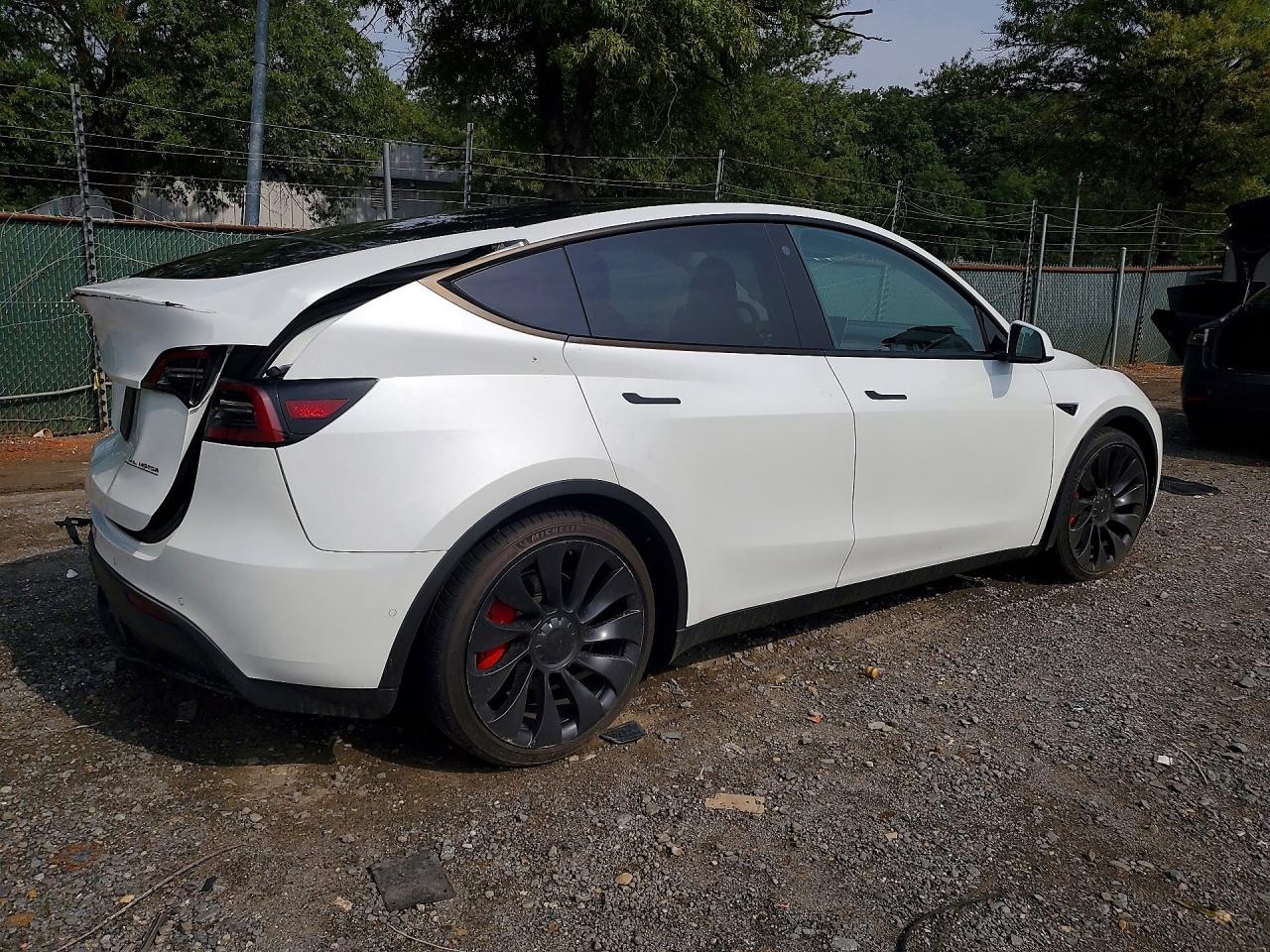 2022 TESLA MODEL Y — снимка 3