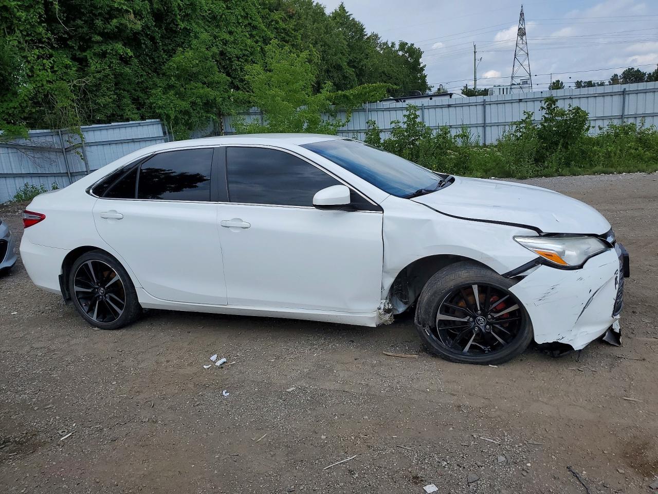 2017 TOYOTA CAMRY LE — снимка 4