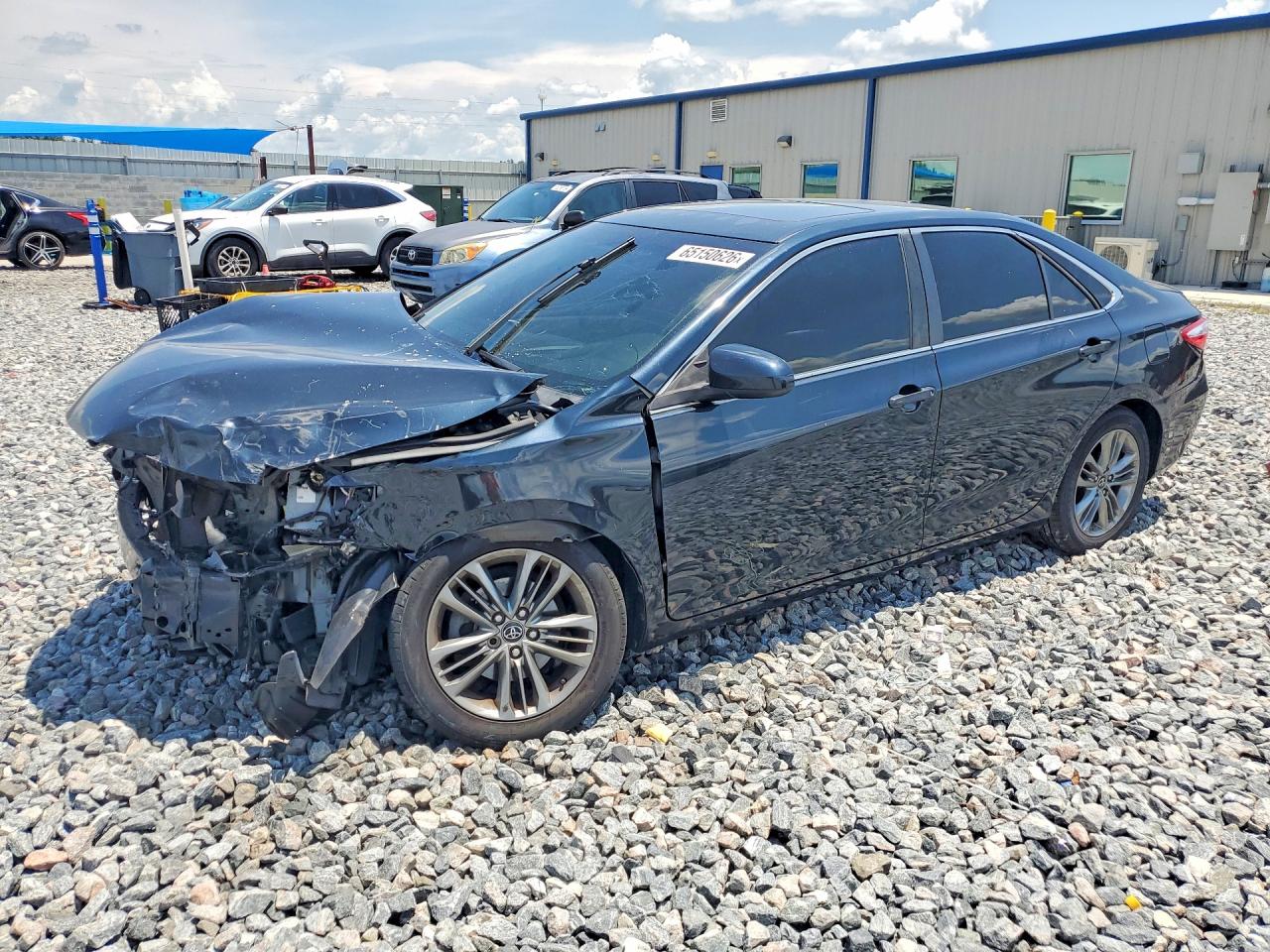 2017 TOYOTA CAMRY SE