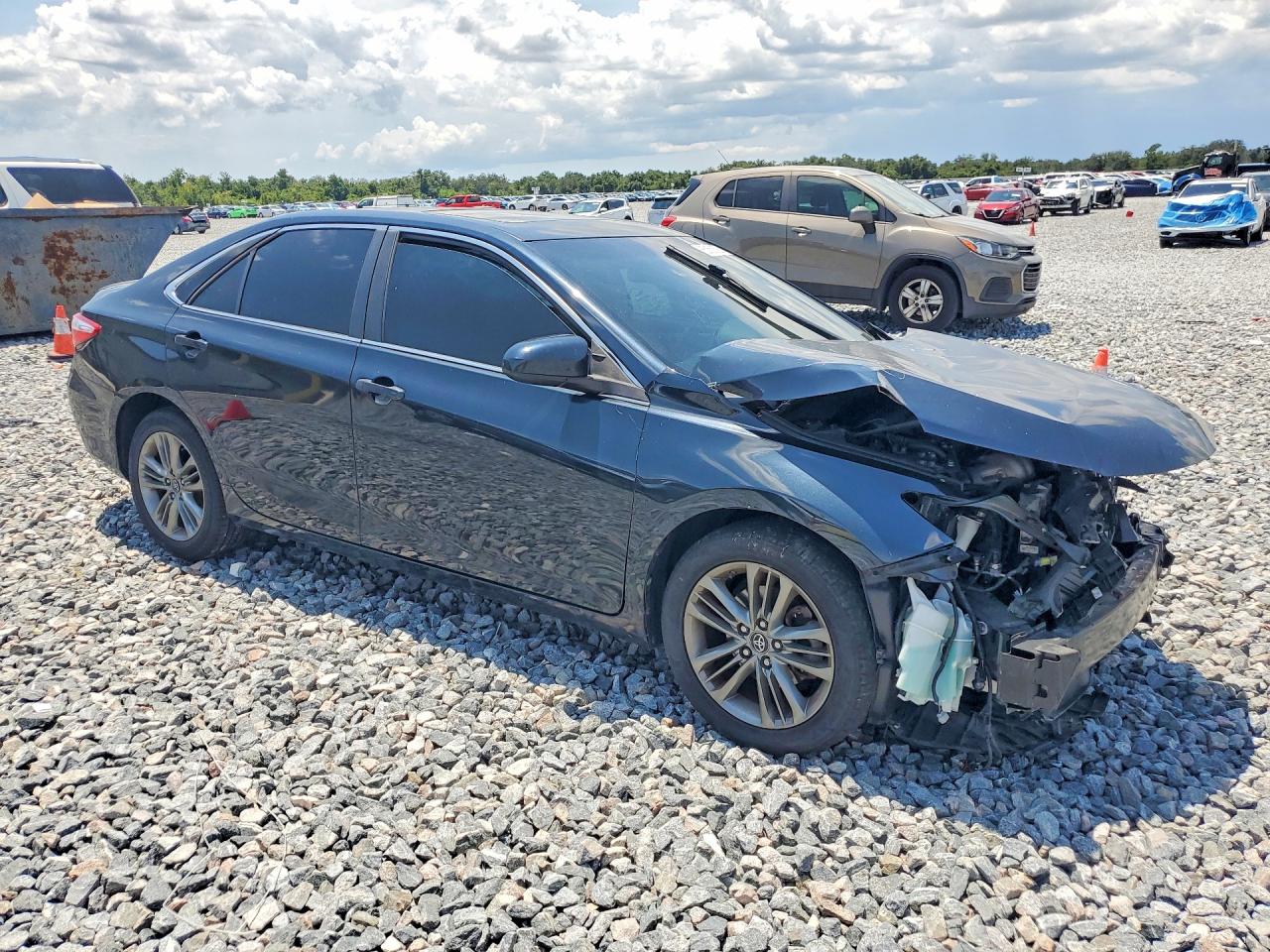 2017 TOYOTA CAMRY SE — снимка 4
