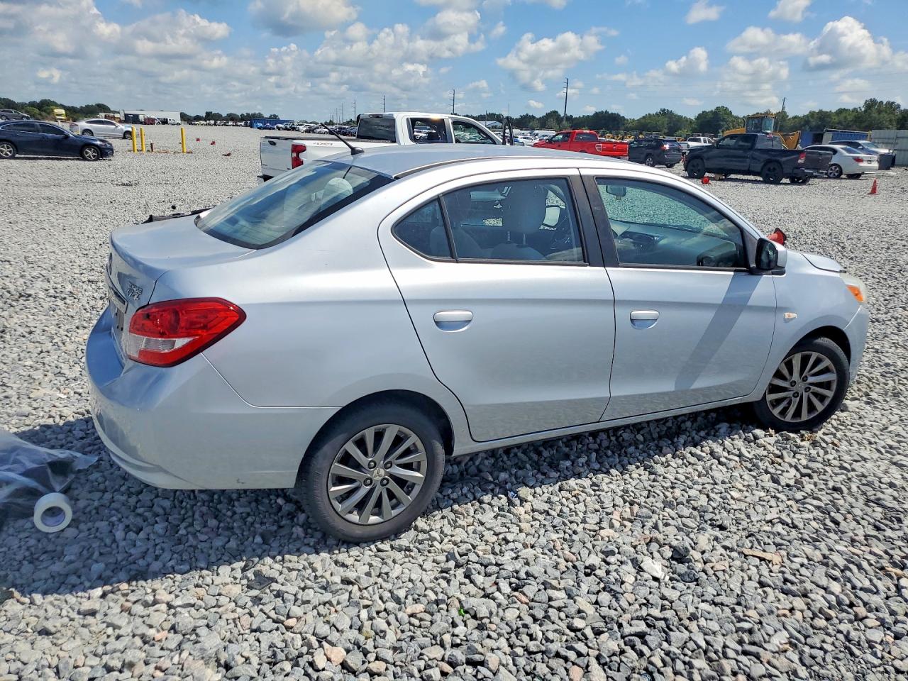 2018 MITSUBISHI MIRAGE G4 ES — снимка 3