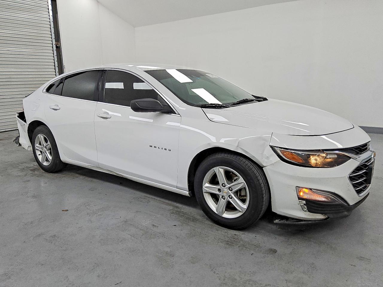 2023 CHEVROLET MALIBU LS — снимка 4