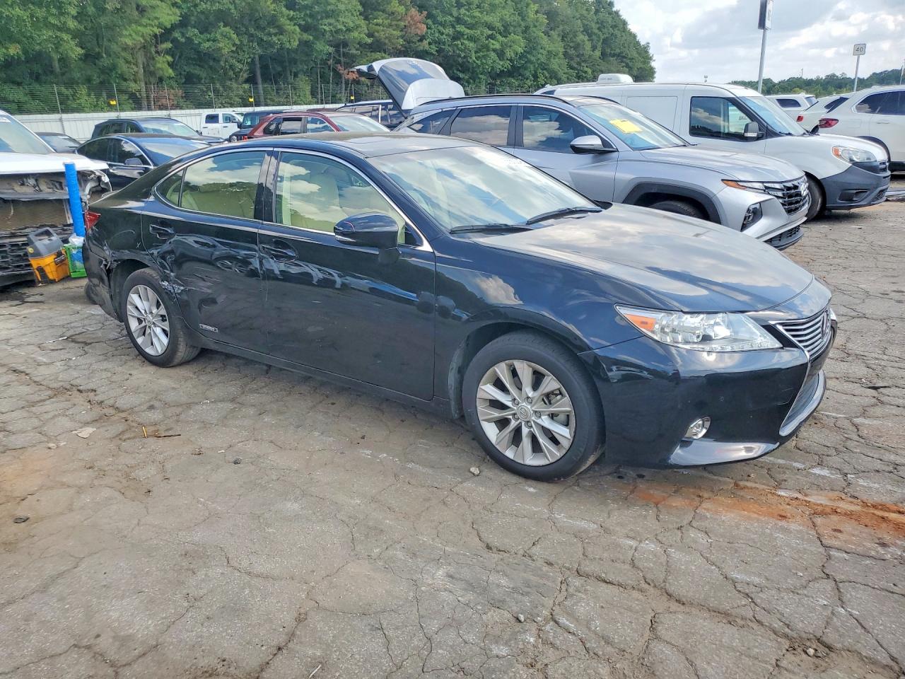 2015 LEXUS ES 300H — снимка 4