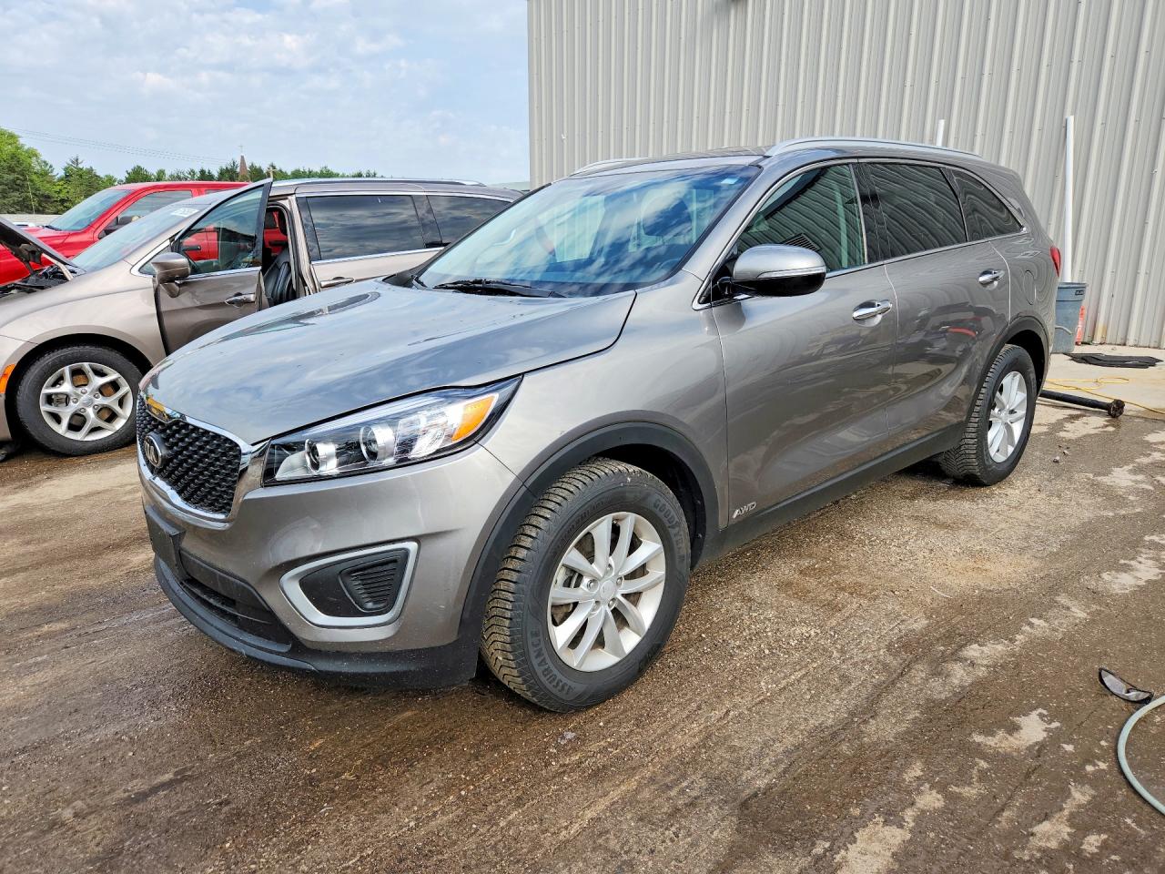 2018 KIA SORENTO LX