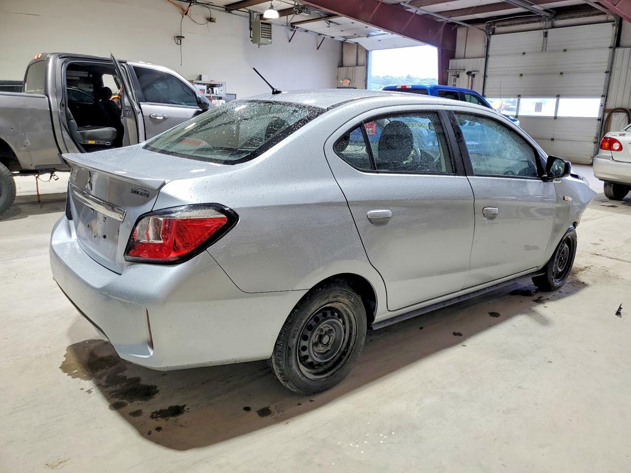 2023 MITSUBISHI MIRAGE G4 ES — снимка 3