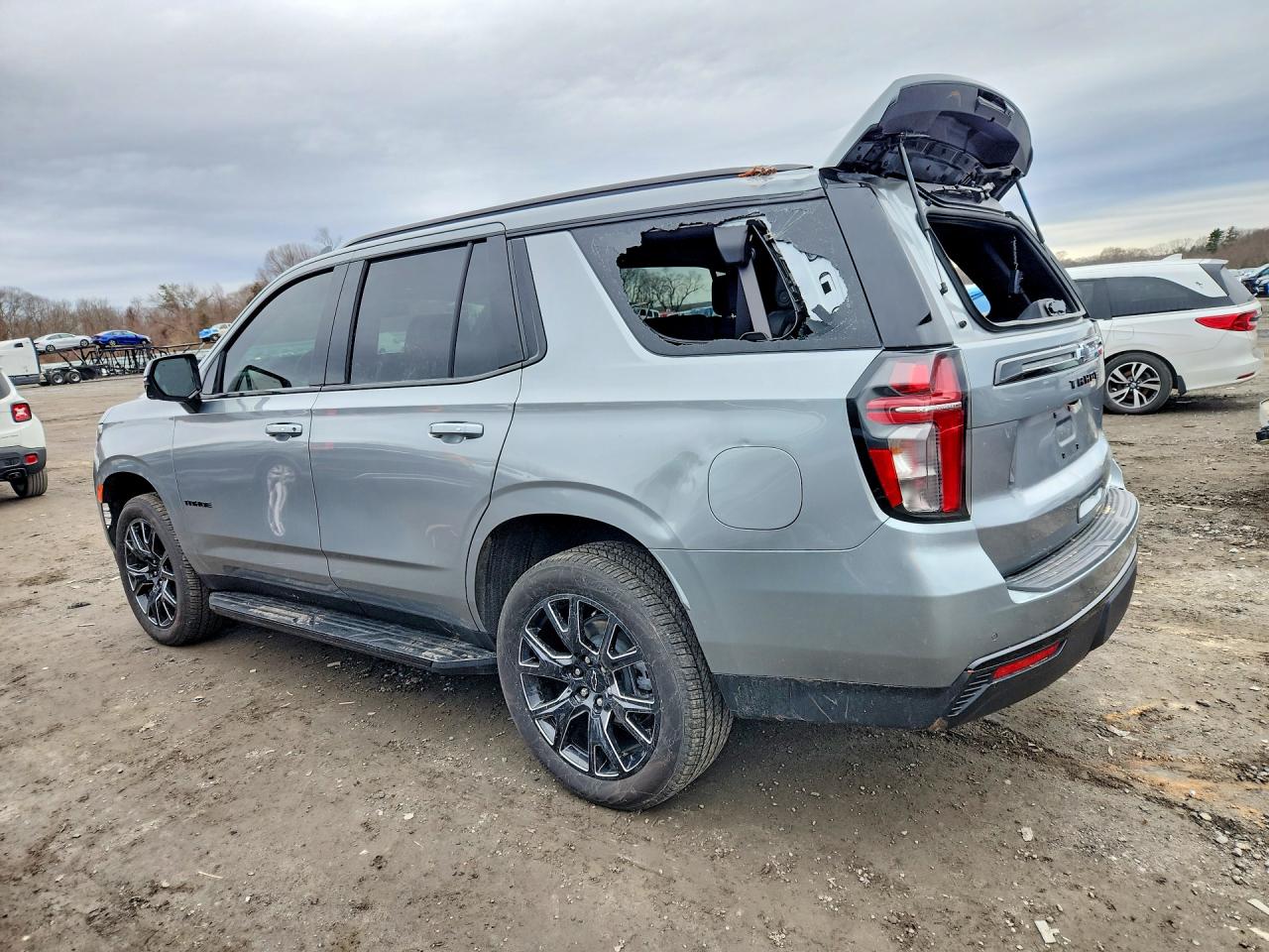 2024 CHEVROLET TAHOE K1500 RST — снимка 2