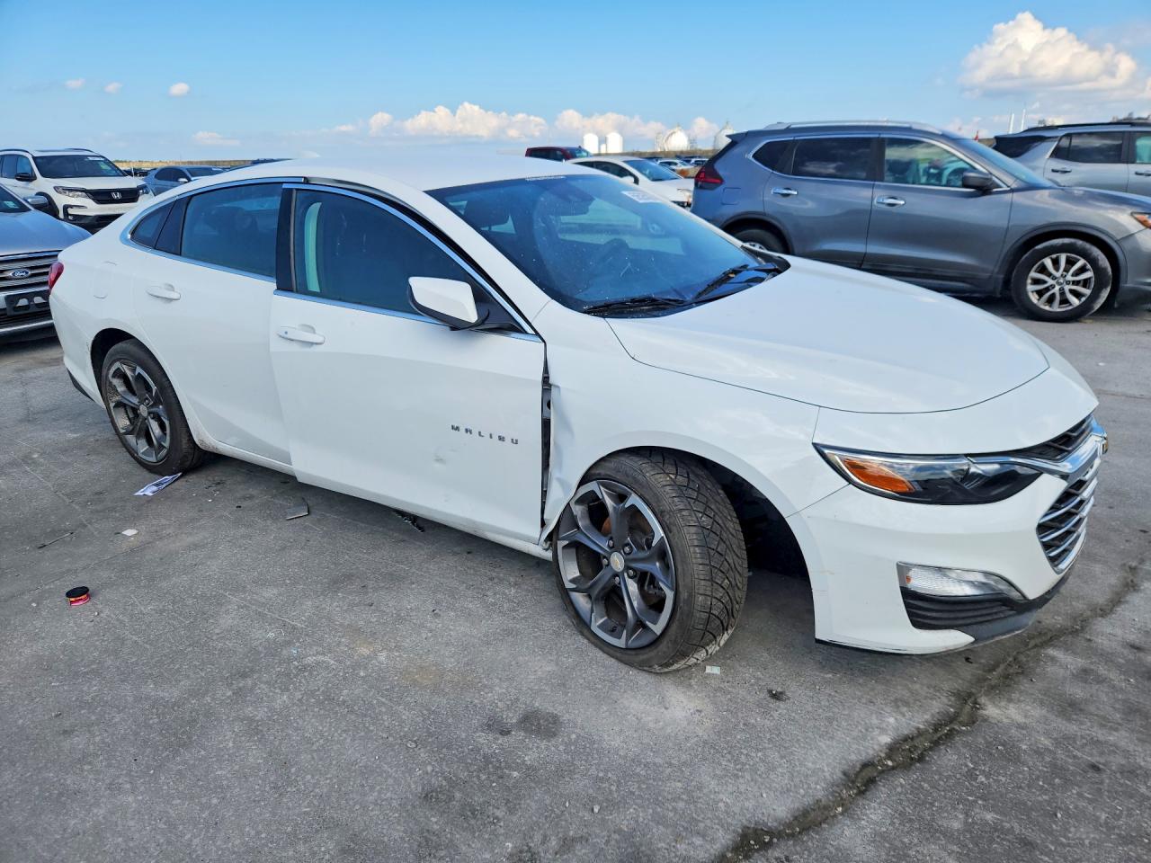 2023 CHEVROLET MALIBU LT — снимка 4