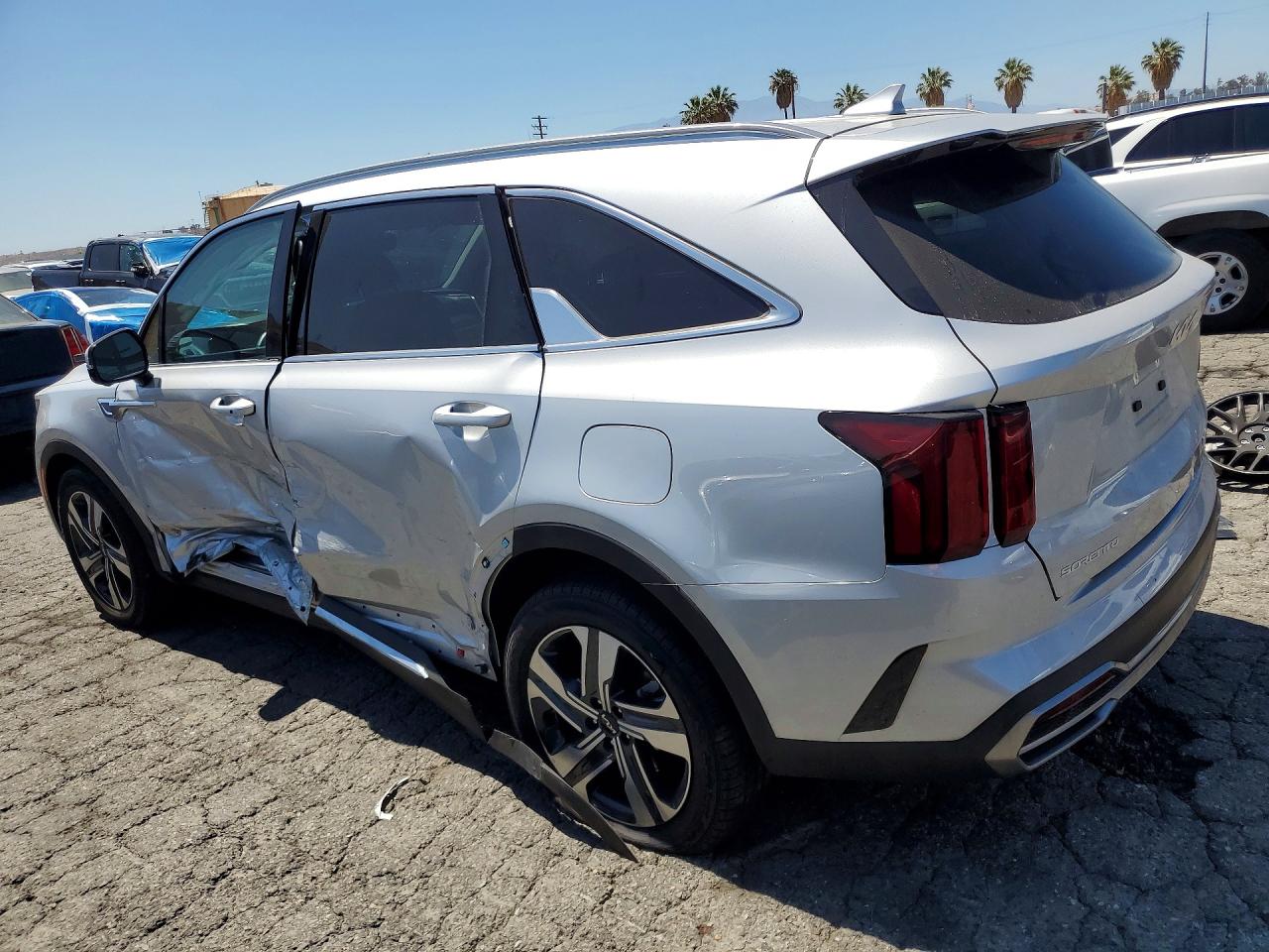 2023 KIA SORENTO SXP — снимка 2