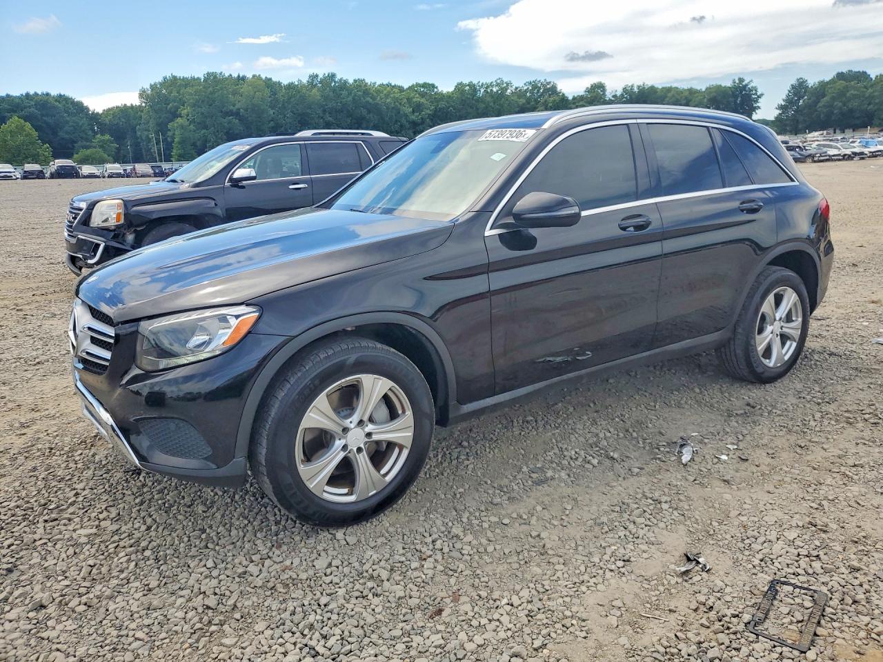 2016 MERCEDES-BENZ GLC 300