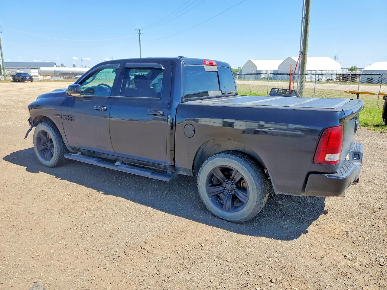 2015 RAM 1500 SPORT — снимка 2