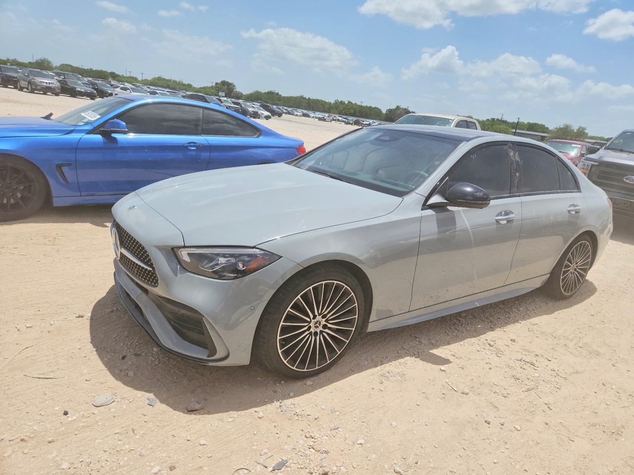 2025 MERCEDES-BENZ C 300