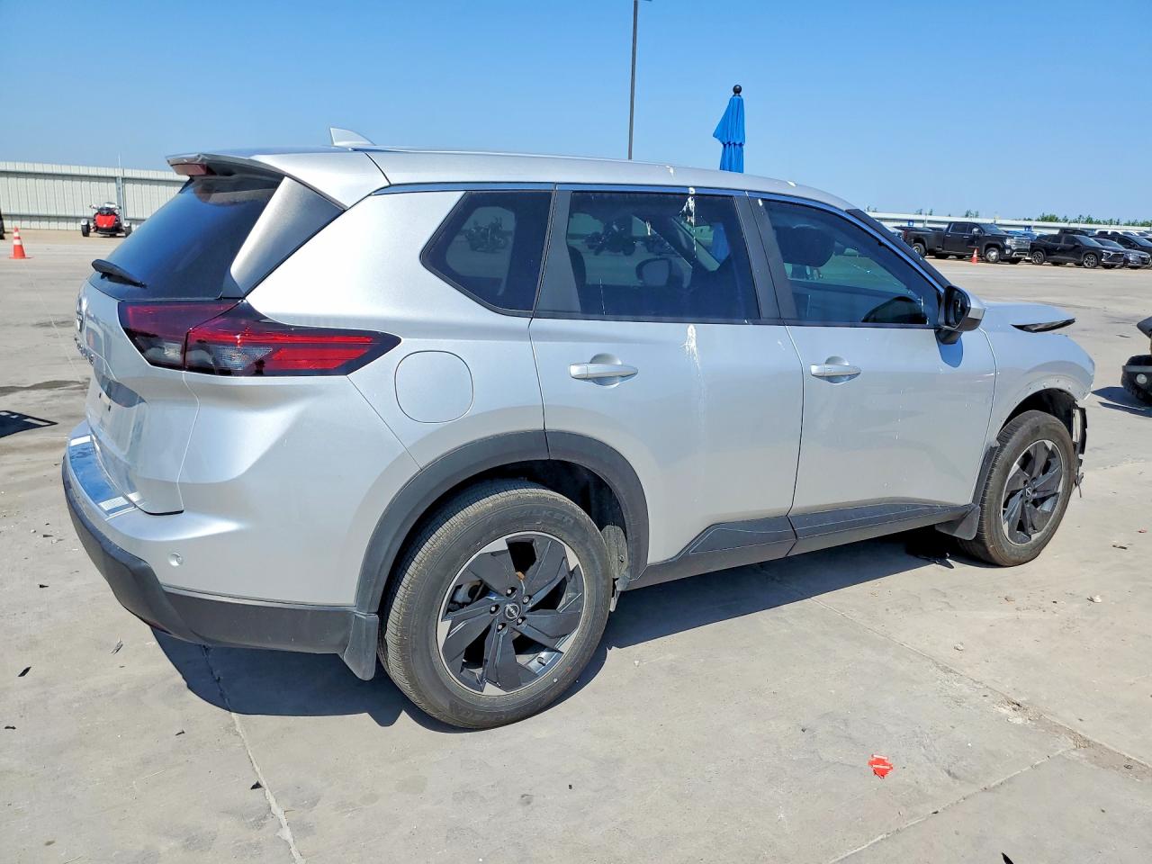 2025 NISSAN ROGUE SV — снимка 3