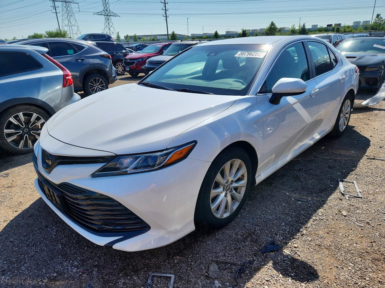2018 TOYOTA CAMRY LE