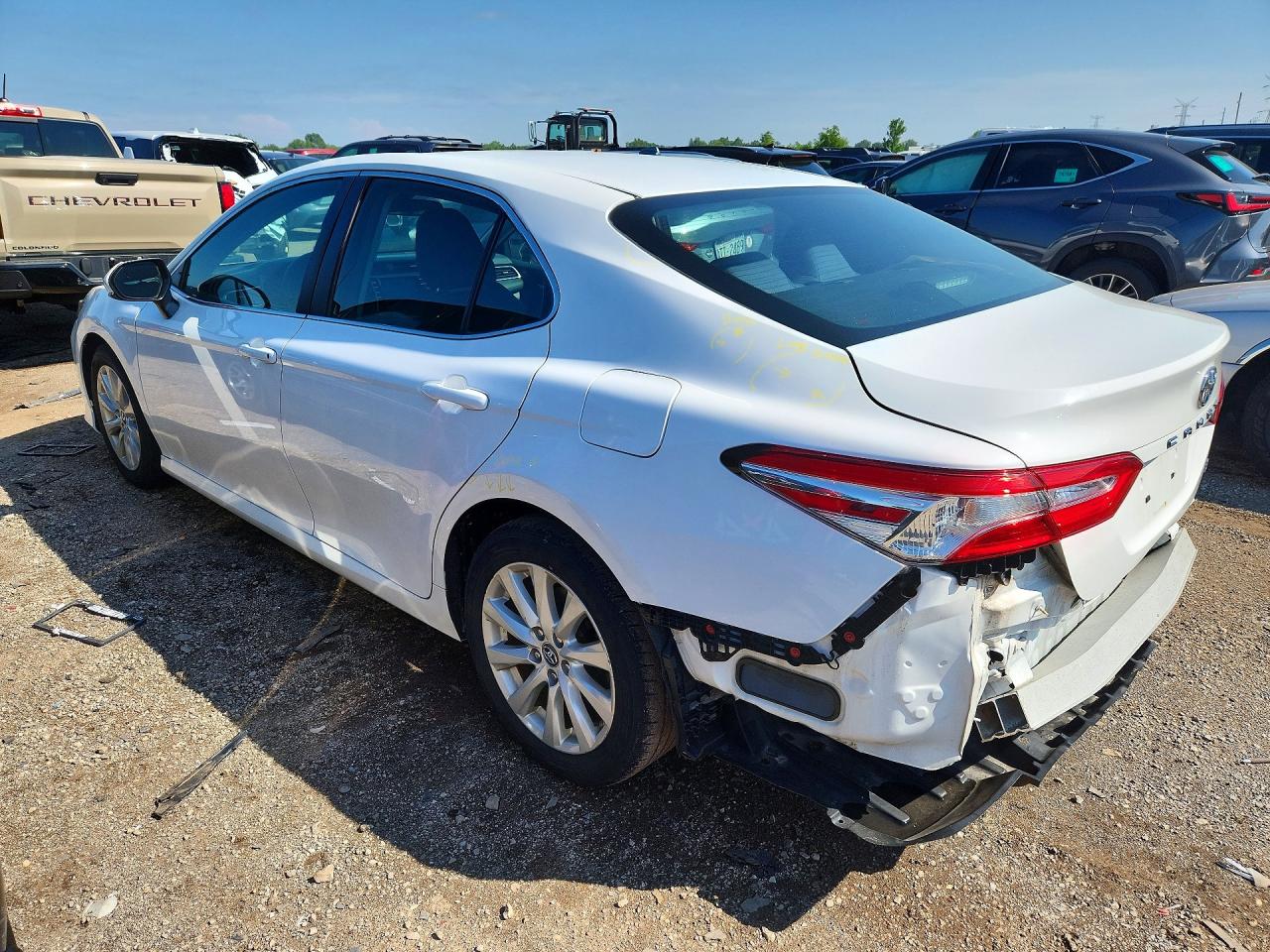2018 TOYOTA CAMRY LE — снимка 2