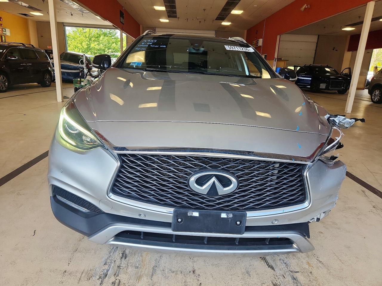 2017 INFINITI QX30 PREMIUM — снимка 5