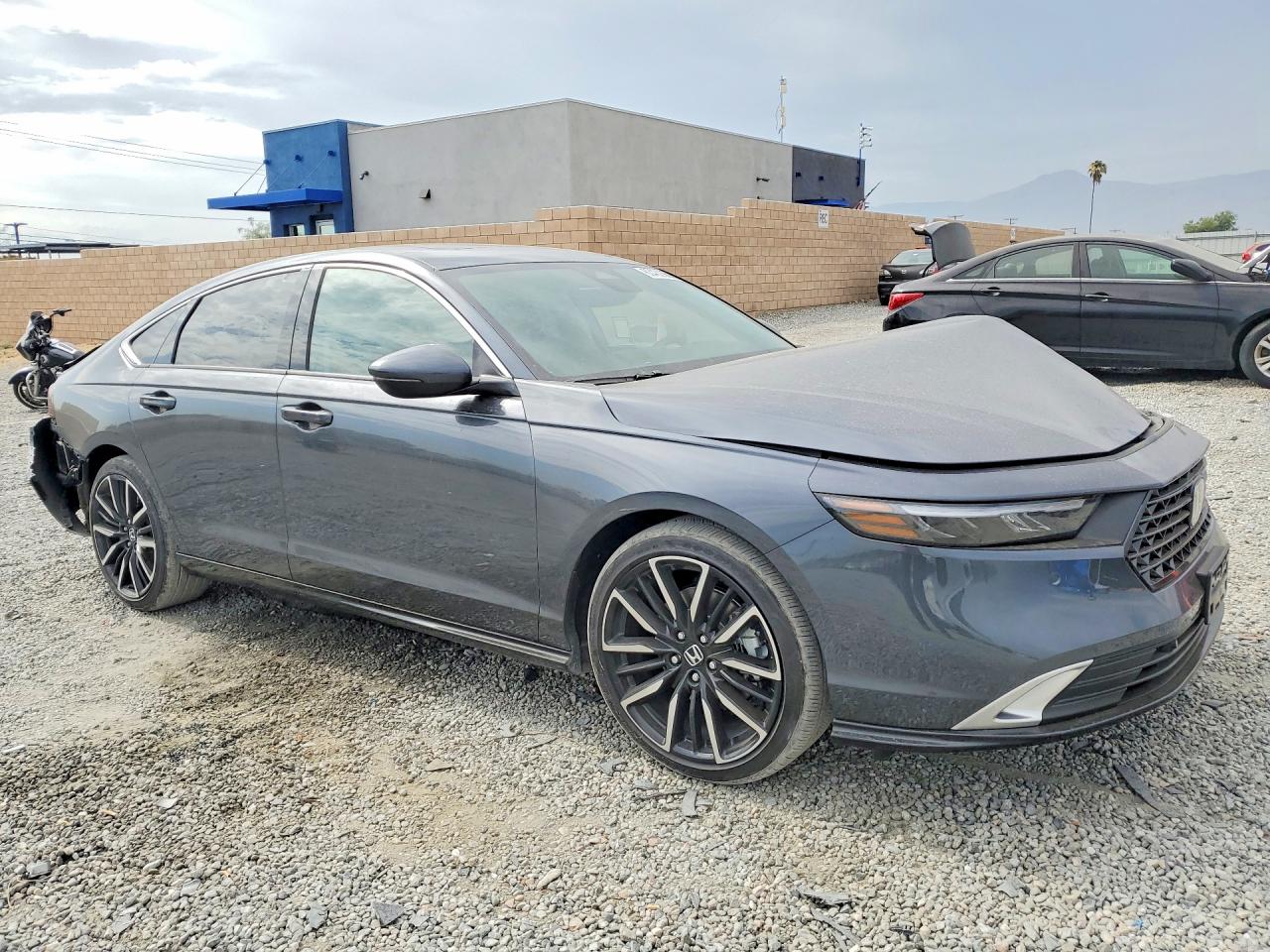2026 HONDA ACCORD TOURING HYBRID — снимка 4