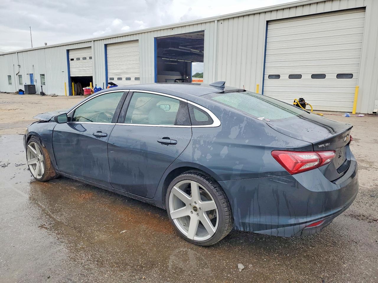 2020 CHEVROLET MALIBU LT — снимка 2