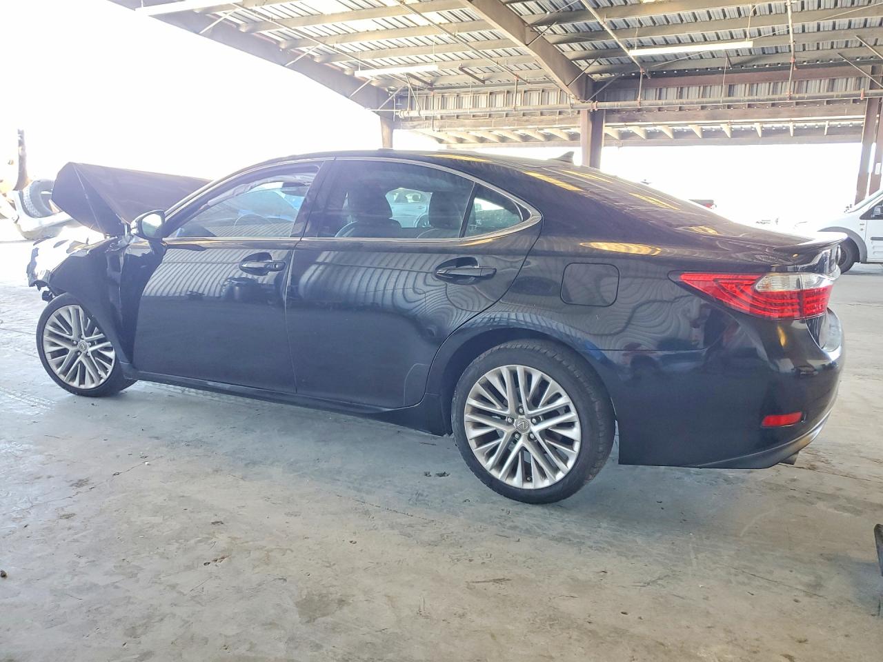 2014 LEXUS ES 350 — снимка 2