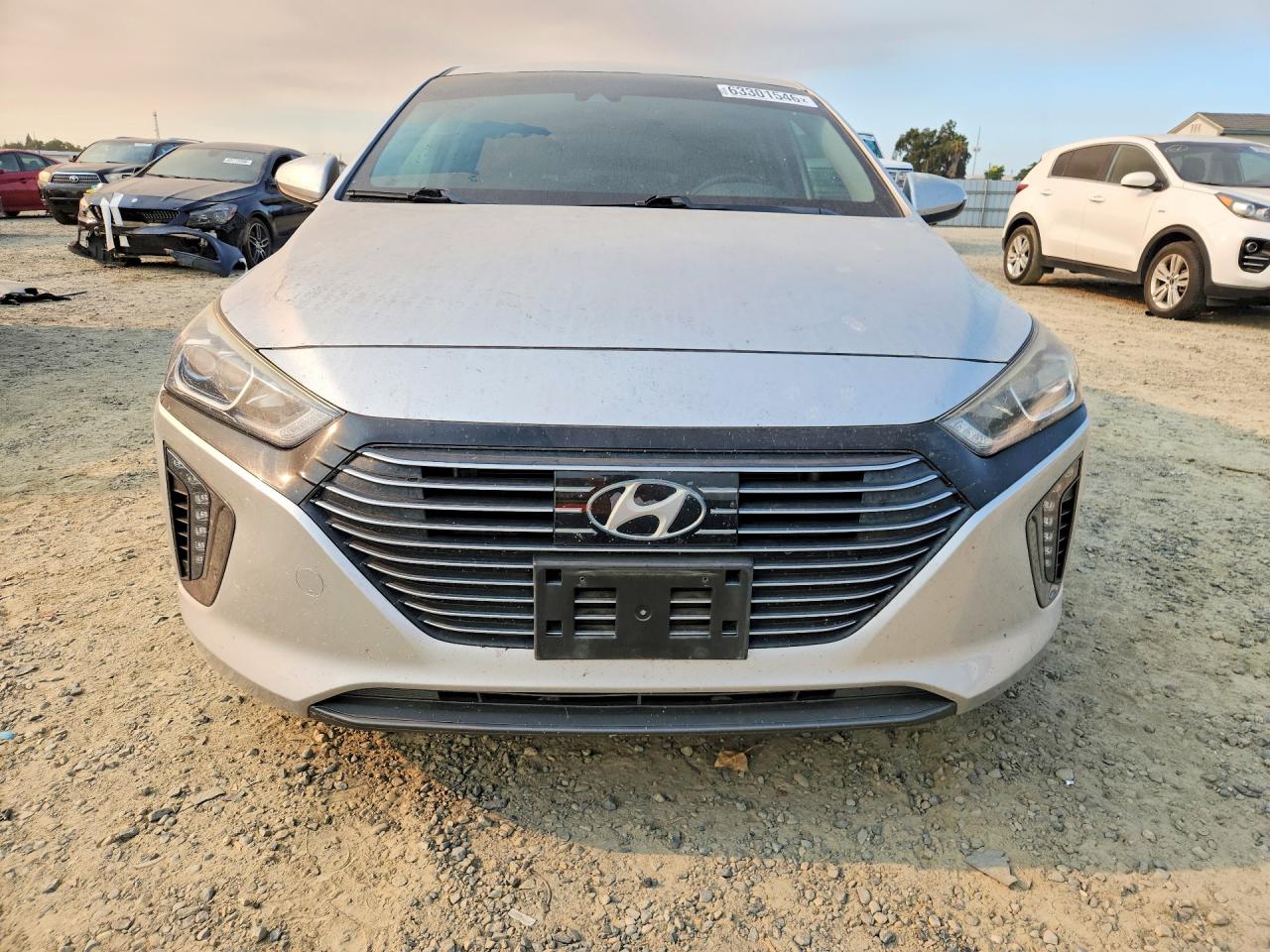 2019 HYUNDAI IONIQ LIMITED — снимка 5