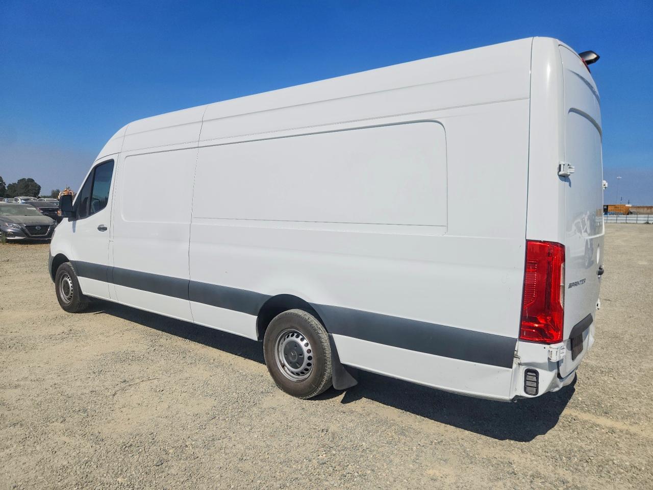 2021 MERCEDES-BENZ SPRINTER 2500 — снимка 2