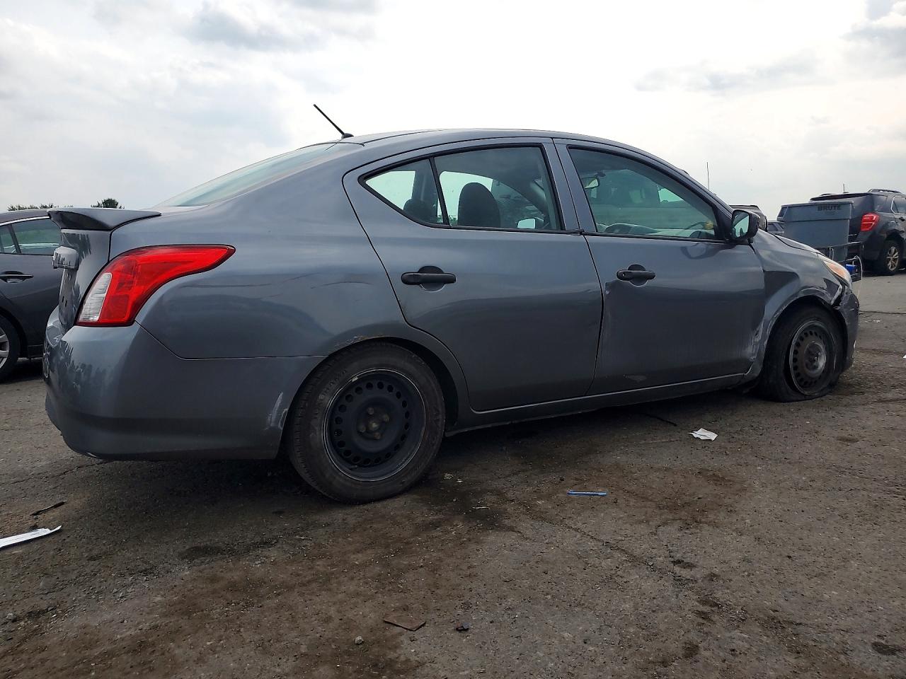 2019 NISSAN VERSA S PLUS — снимка 3