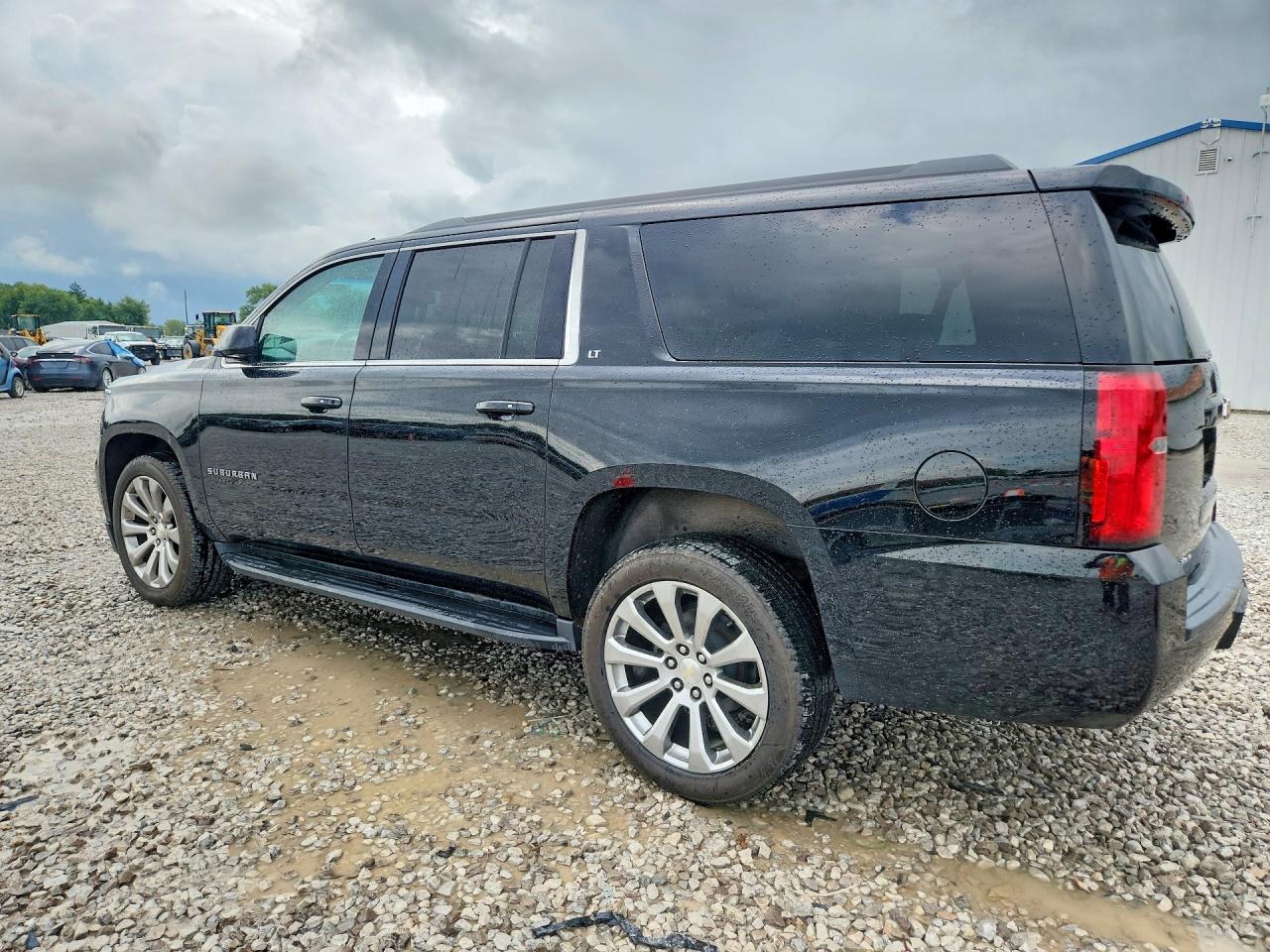 2019 CHEVROLET SUBURBAN K1500 LT — снимка 2
