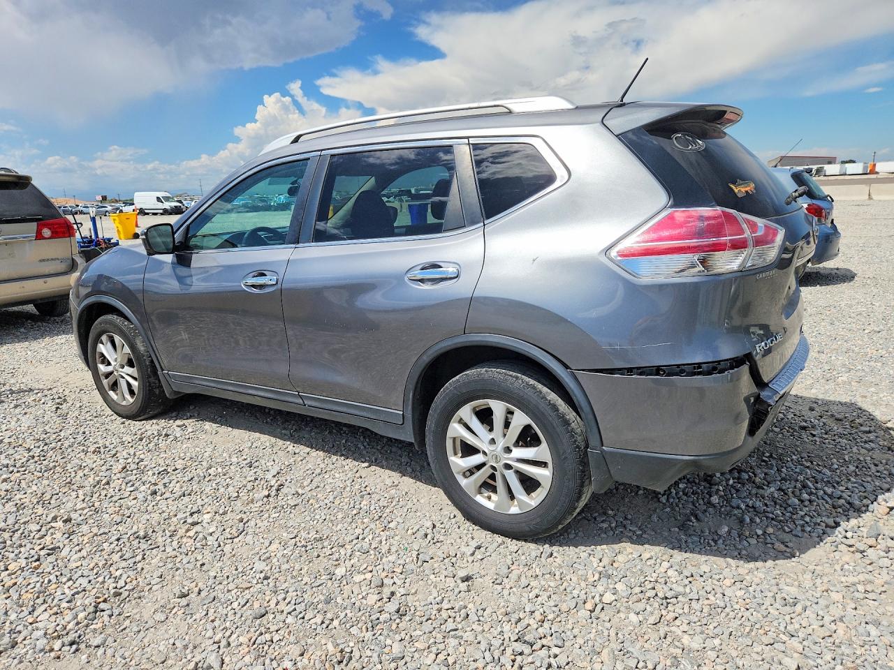 2015 NISSAN ROGUE SV — снимка 2