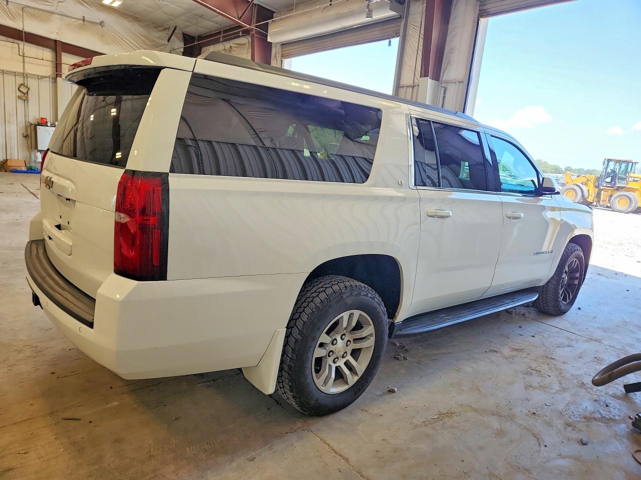 2018 CHEVROLET SUBURBAN K1500 LT — снимка 3