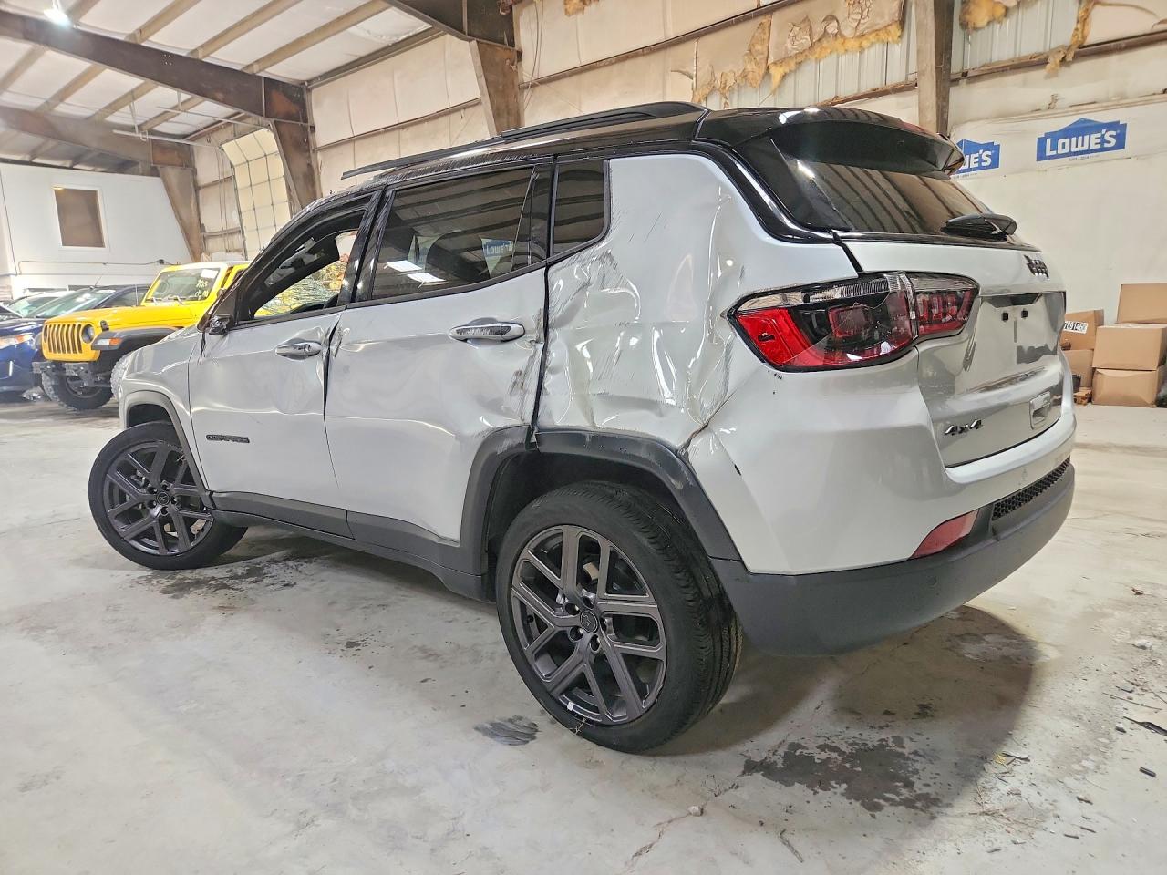 2026 JEEP COMPASS LIMITED — снимка 2