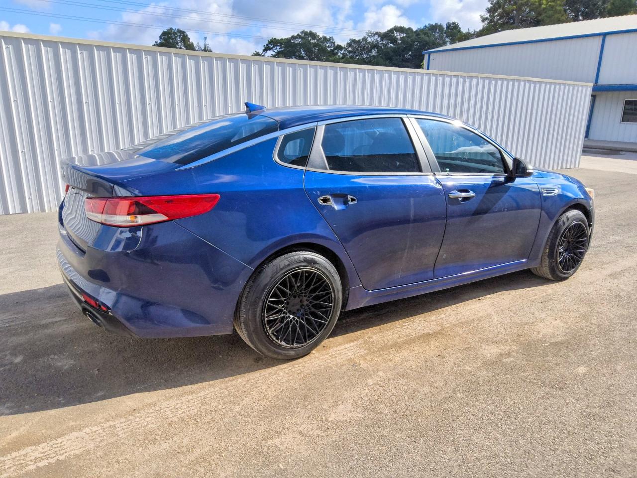 2017 KIA OPTIMA LX — снимка 3