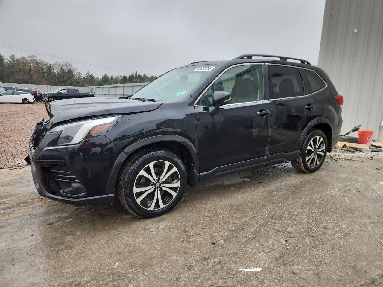 2024 SUBARU FORESTER LIMITED