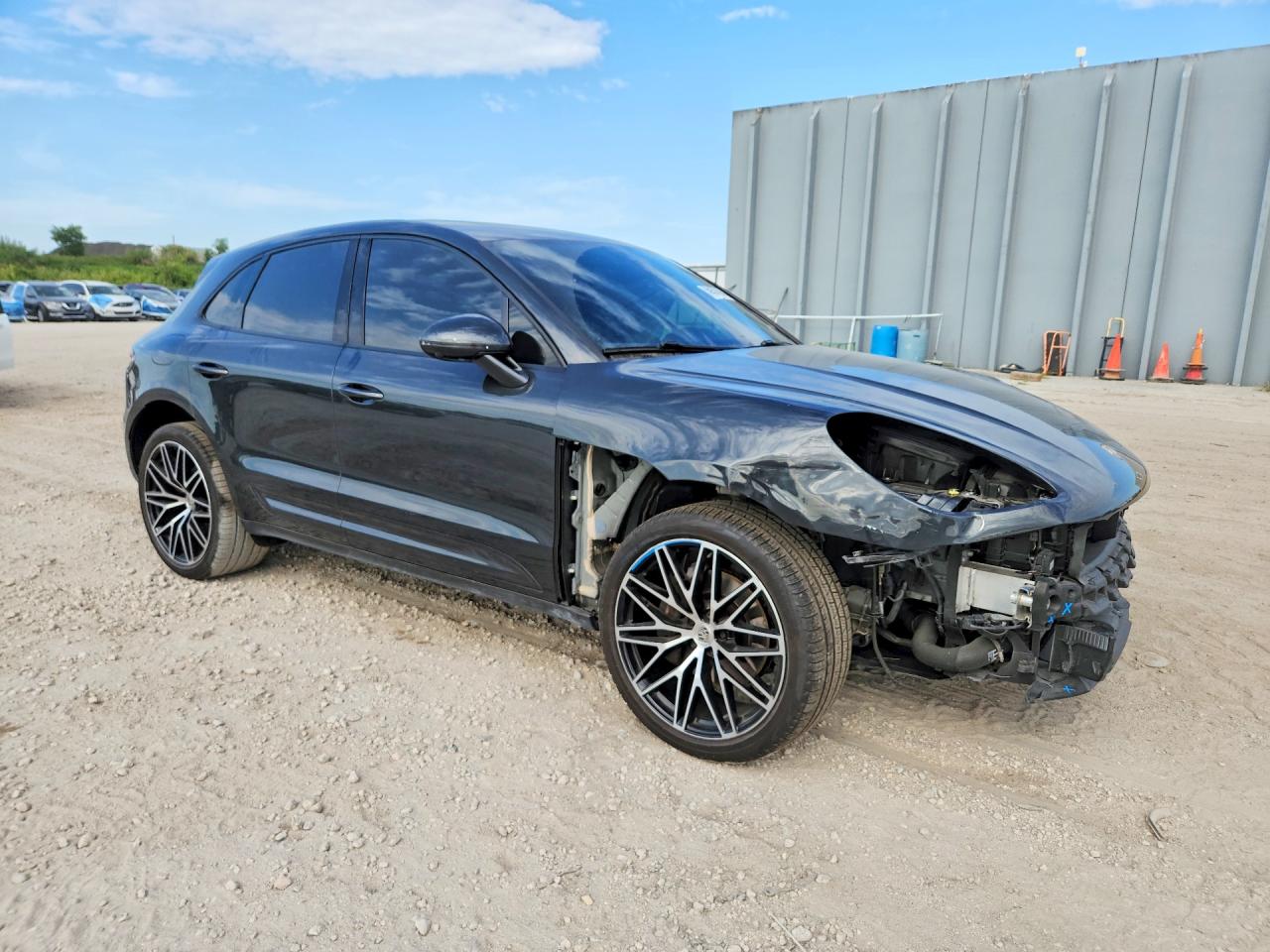 2024 PORSCHE MACAN BASE — снимка 4