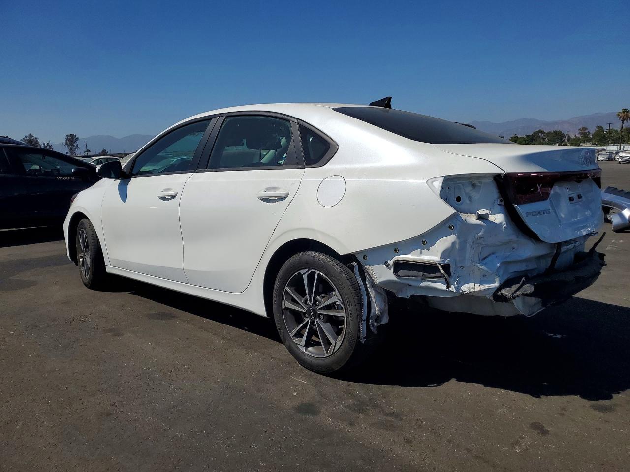 2024 KIA FORTE LXS — снимка 2