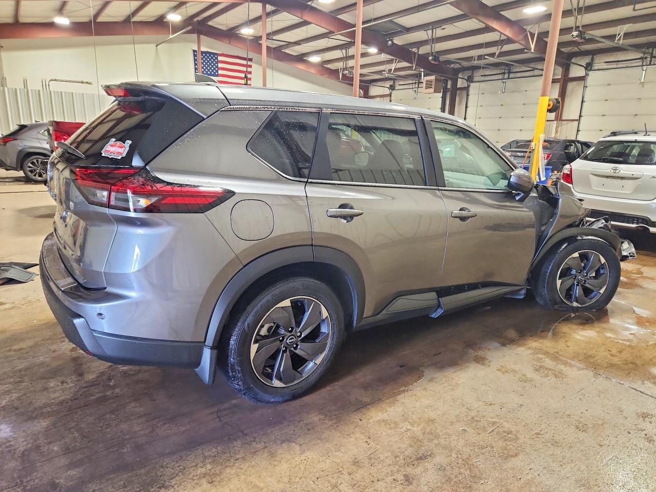 2025 NISSAN ROGUE SV — снимка 3