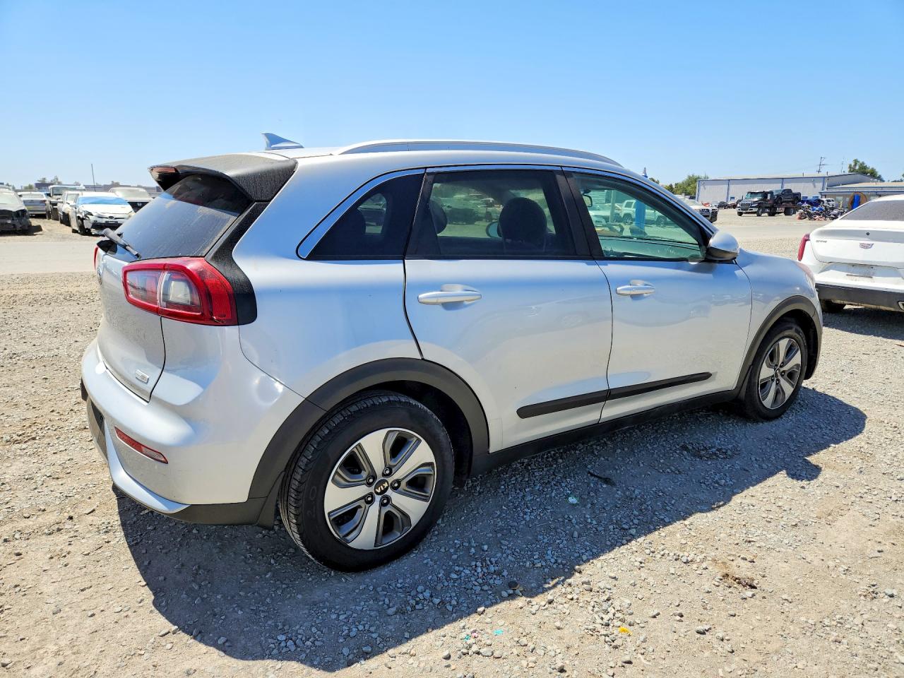 2019 KIA NIRO LX — снимка 3