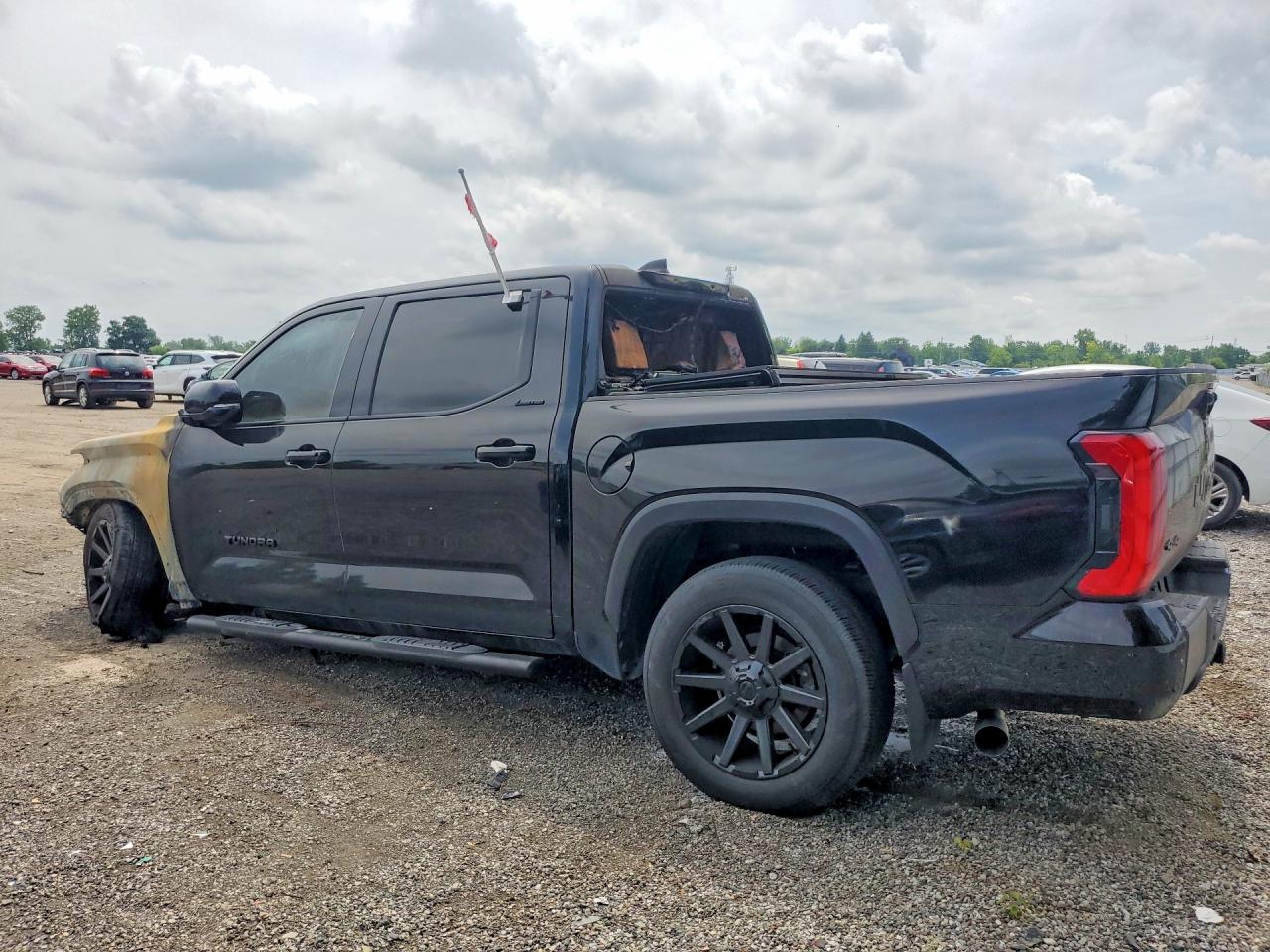2024 TOYOTA TUNDRA LIMITED — снимка 2