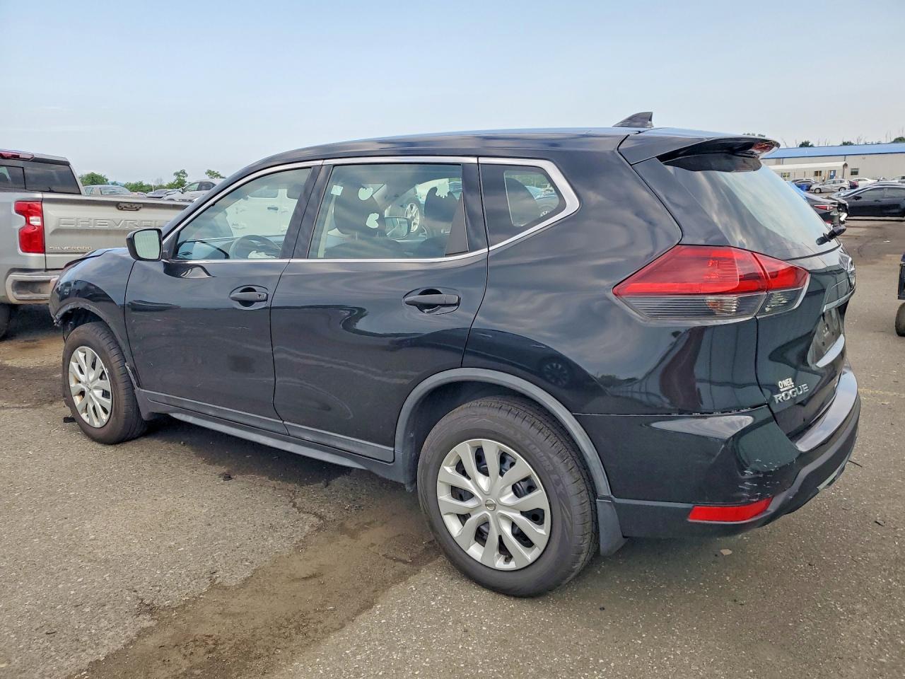 2019 NISSAN ROGUE S — снимка 2
