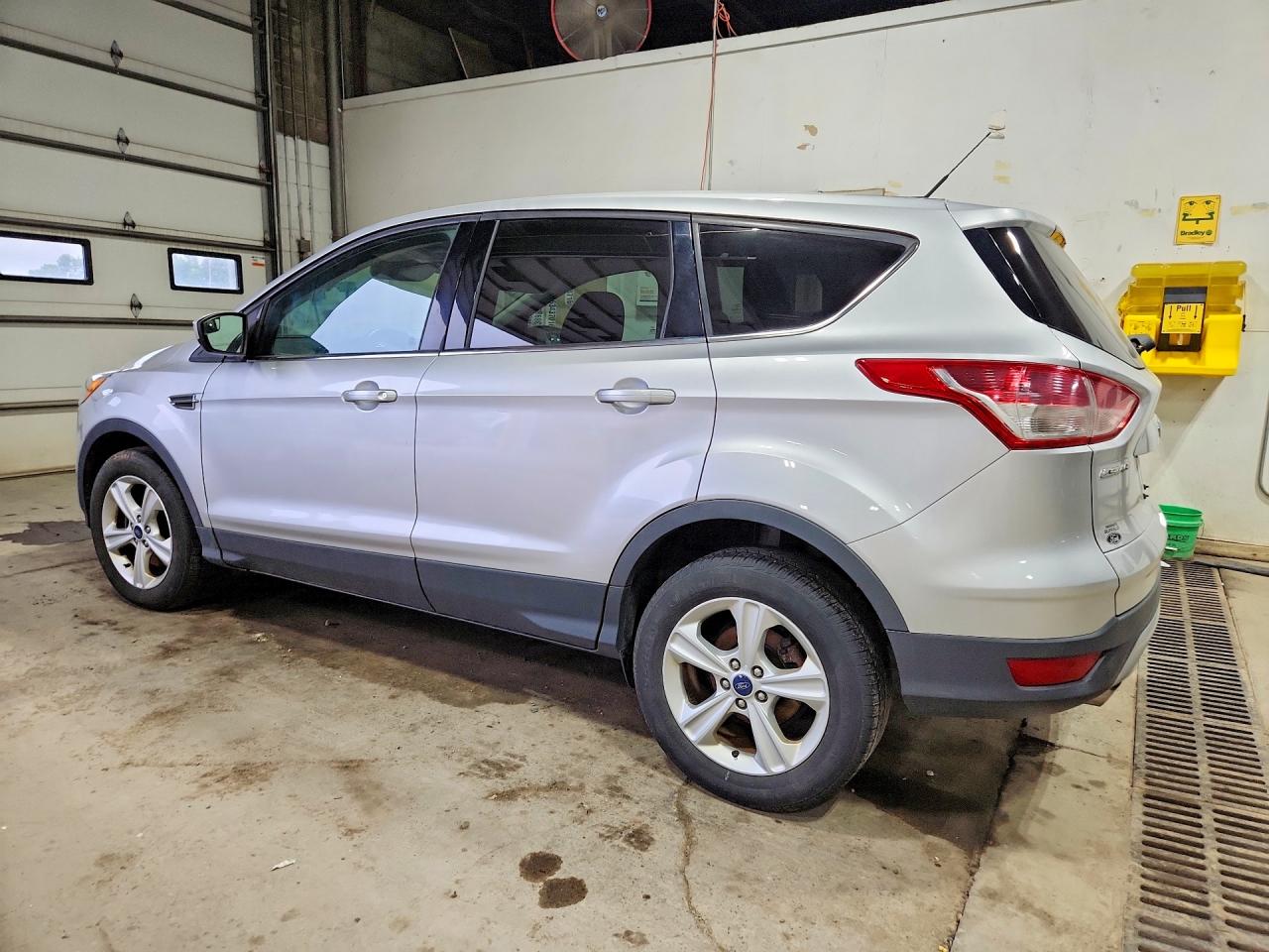 2016 FORD ESCAPE SE — снимка 2